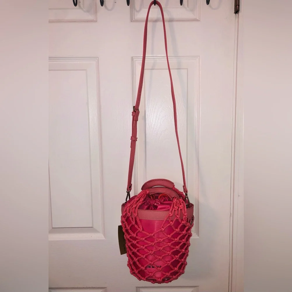 Steve Madden Bucket Tote - Picture 1 of 11